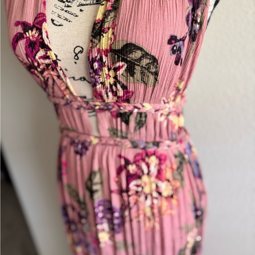 ILLA ILLA Floral Maxi Dress - Picture 2 of 5